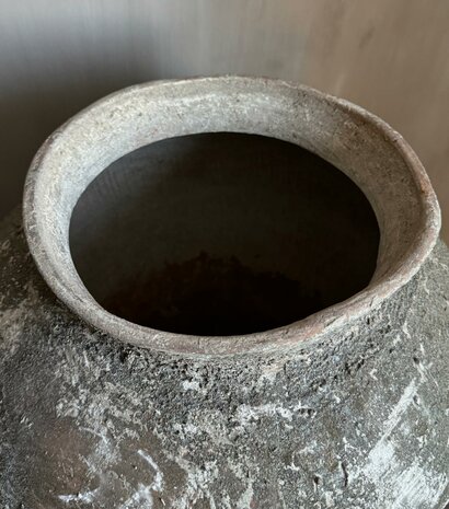Oude waterkruik Luksa (afhalen)