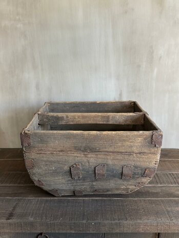 Oude rijstbak | oude bak met handvat A