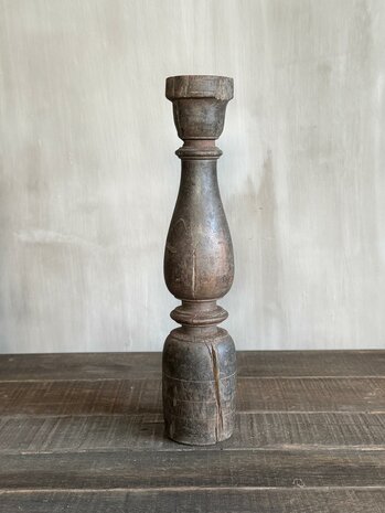Oude houten baluster Z5 (rechter)
