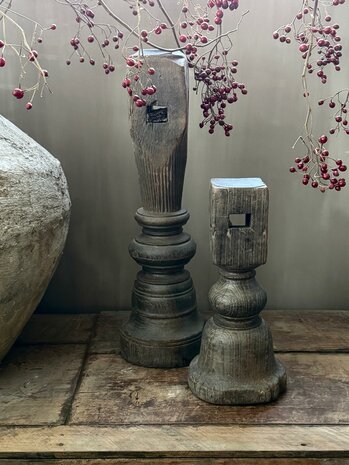 Oude houten baluster Z9