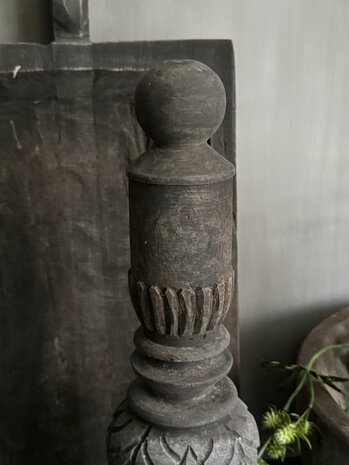 Ornament Timbul op standaard 
