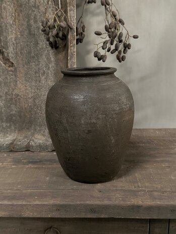 Oude claypot Nepal A