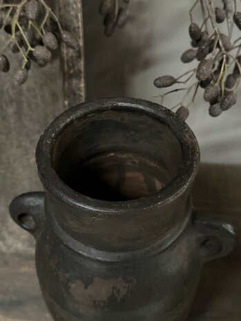 Oude claypot Nepal C