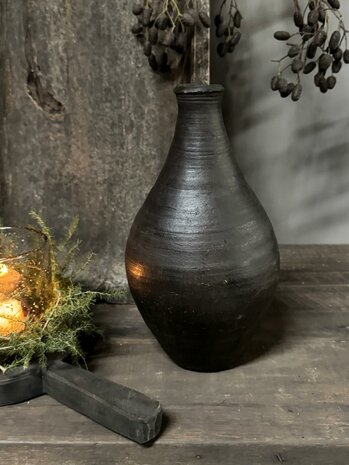 Oude claypot Nepal D