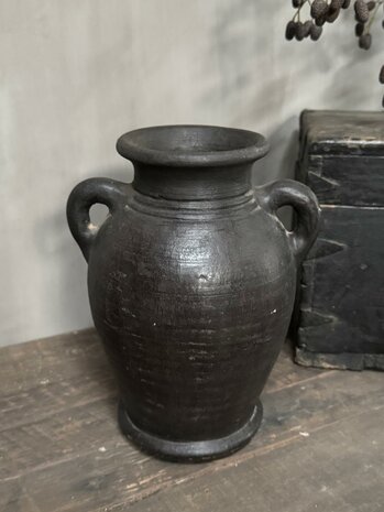 Oude claypot Nepal E