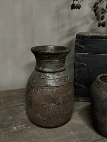 Oude claypot Nepal G
