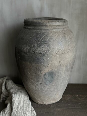 Oude stenen kruik China (afhalen)