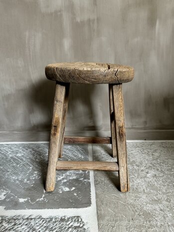 Oude houten rond M