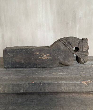 Authentieke houten paarden Aura Peeperkorn  A (set)
