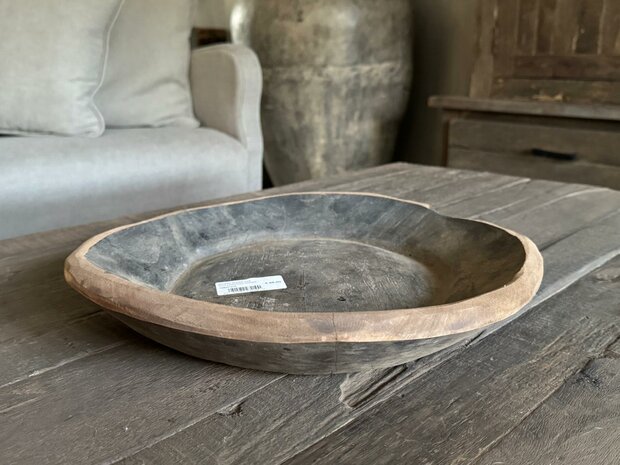 Oud houten schaaltje Aura Peeperkorn 