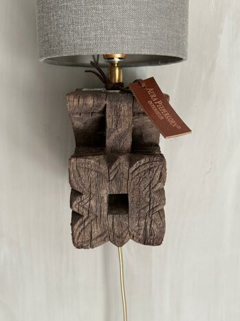 Wandlamp ornament 1 Aura Peeperkorn 