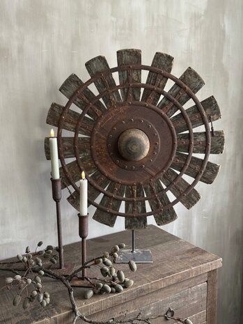 Spinnewiel op standaard D (afhalen)