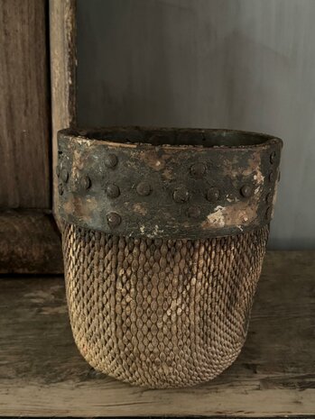 Authentieke Chinese mand met houten rand C