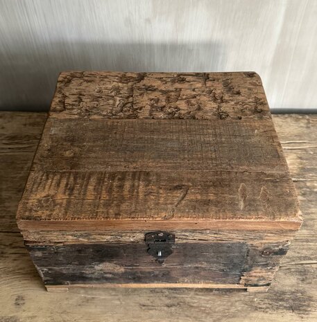 Houten kist oud hout | Houten kist truckwood  A Large