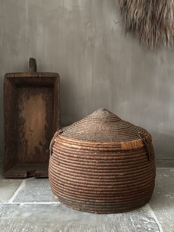 Oude dessert mand India small| Old basket india smaal A (afhalen)