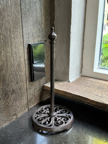 Keukenrolhouder gietijzer bruin