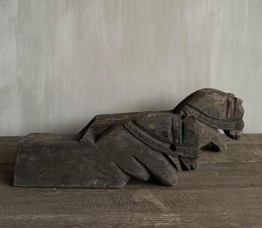 Authentieke houten paarden Aura Peeperkorn  C (set)