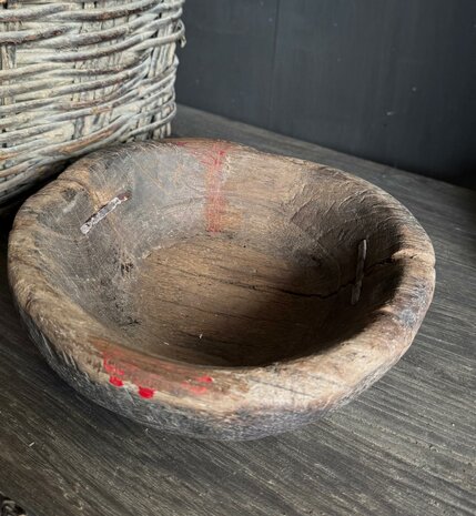 Oud houten schaaltje Ba