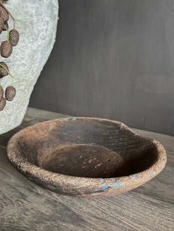 Oud houten schaaltje Bc