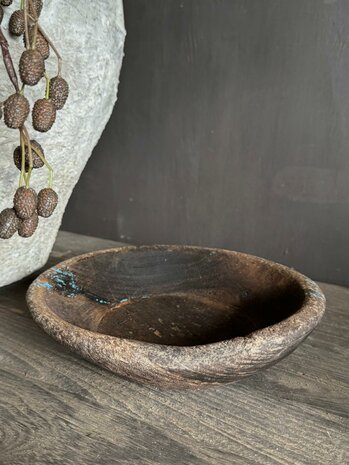Oud houten schaaltje Bc