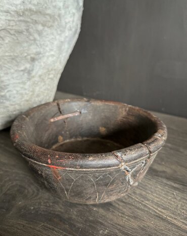 Oud houten schaaltje Bd