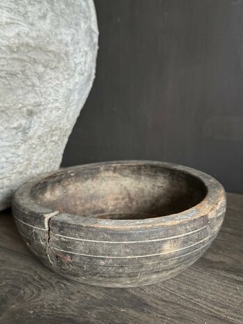 Oud houten schaaltje Be