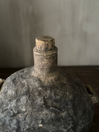 Authentieke oliefles B