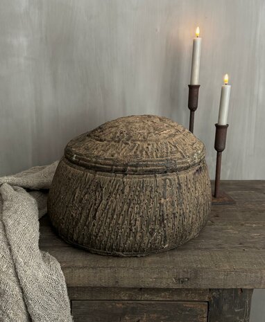 Uniek oud dessert mandje XS