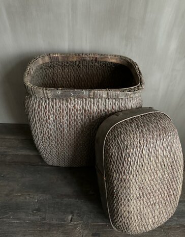 Chinese rieten mand met deksel XL C