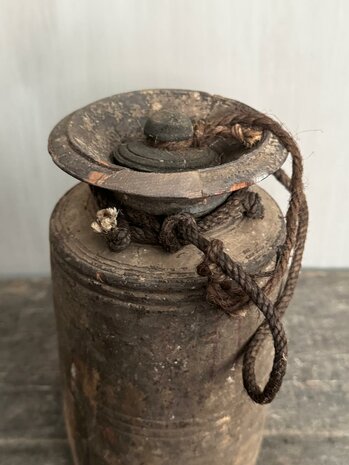 Nepalese kruik met deksel M4 (hoogte 21cm