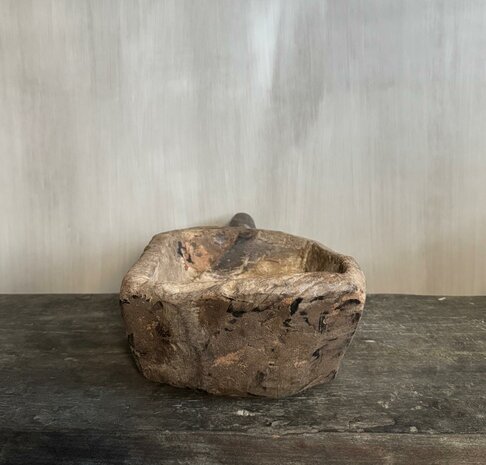 Houten vijzel met handvat Z1