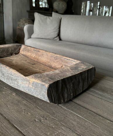 Houten bak met handvat / Houten schaal met handvat