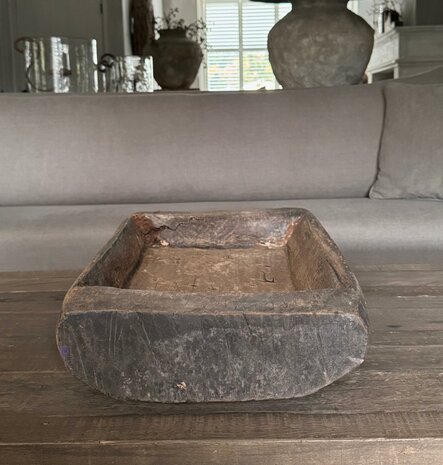 Houten bak met handvat / Houten schaal met handvat