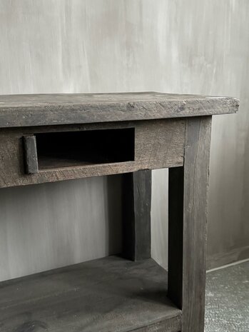 Sidetable Olf Farm Aura Peeperkorn  (afhalen)