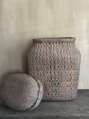 Chinese rieten mand met deksel XL A