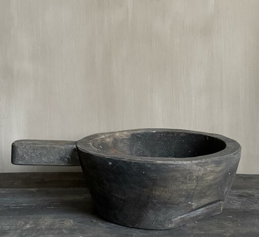 Houten schaal met handvat L