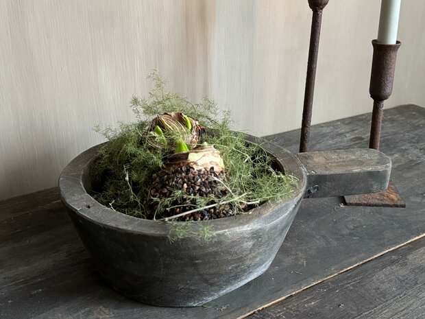 Houten schaal met handvat L