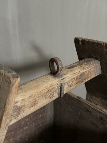 Oude rijstbak | oude bak met handvat C1