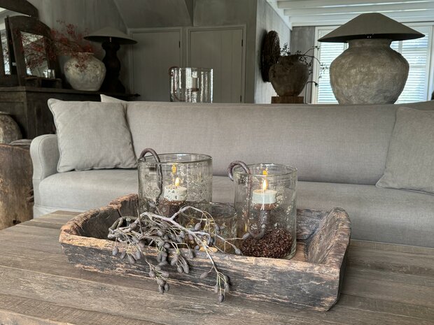 Oude houten bak| oude houten schaal