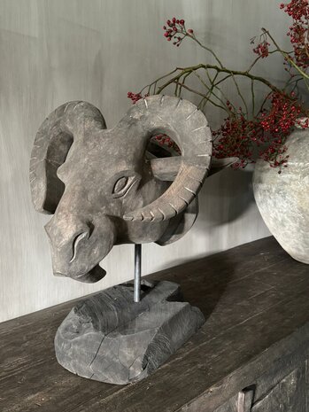 Houten ram op standaard A Luksa (afhalen)