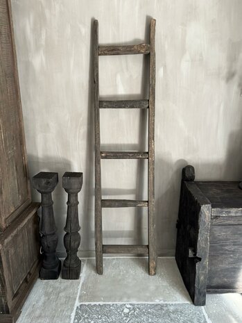 Oude houten ladder (afhalen)