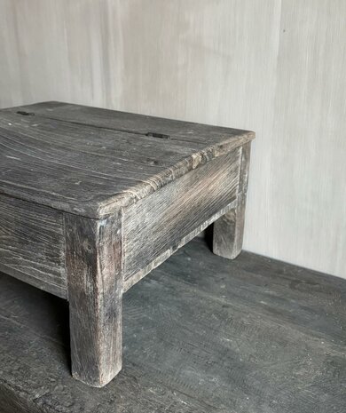 Uniek oud tafeltje India