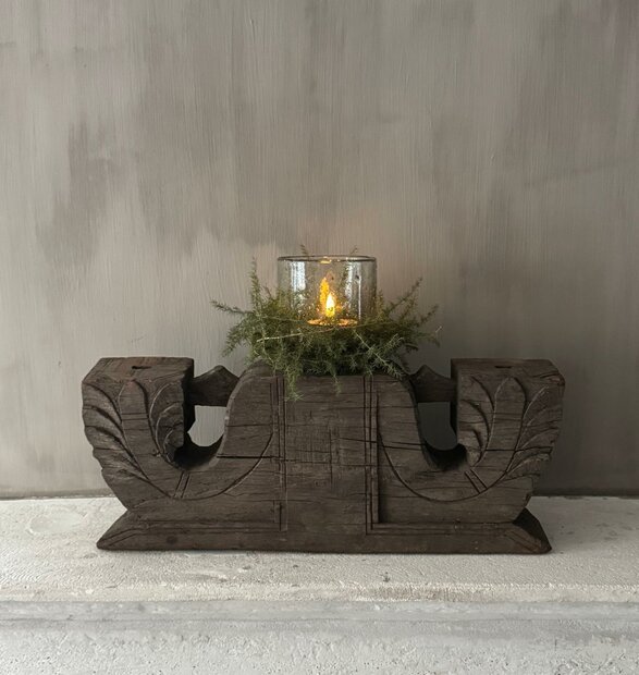 Ornament kandelaar snijwerk Aura Peeperkorn A