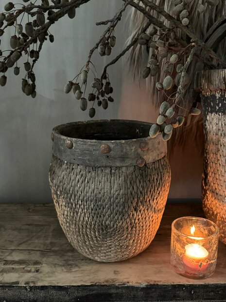 Authentieke Chinese mand met houten rand A