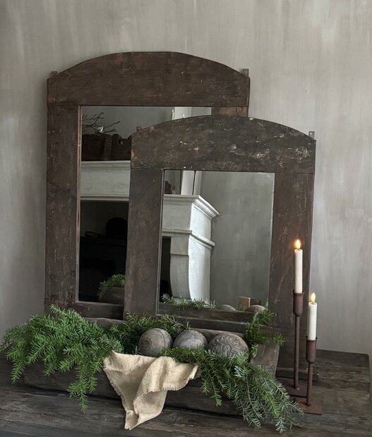 Antieke trog Aura Peeperkorn A