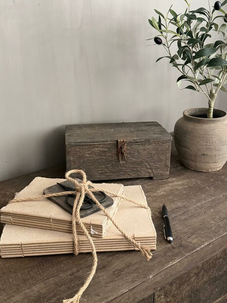 Kistje small Aura Peeperkorn 